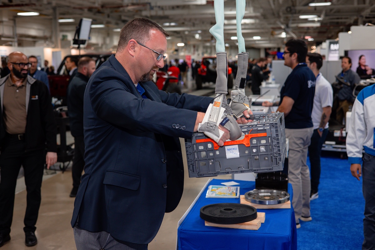 Stellantis Factory Booster Day: AI e fabbrica più efficiente Stellantis Factory Booster Day: AI e fabbrica più efficiente