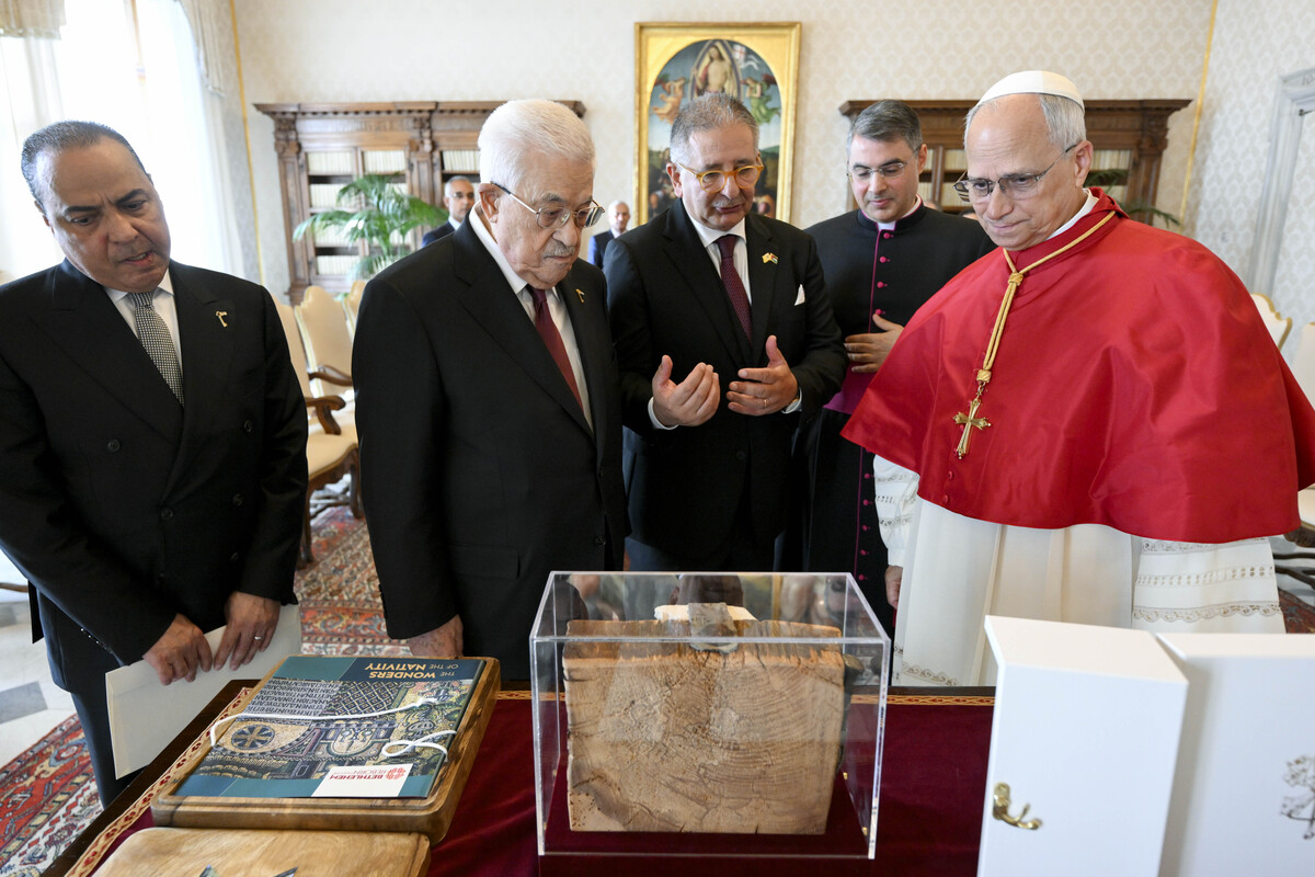 Gaza e la soluzione a due Stati, storico incontro in Vaticano tra Papa Leone XIV e il presidente Abu Mazen Gaza e la soluzione a due Stati, storico incontro in Vaticano tra Papa Leone XIV e il presidente Abu Mazen
