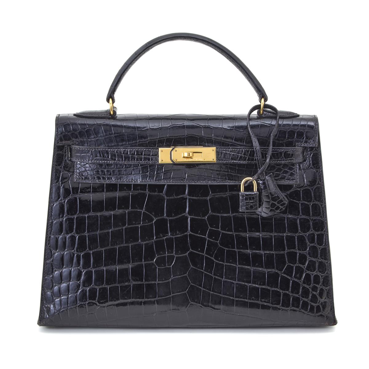 Faraone Casa D’aste: in vendita 323 lotti tra orologi vintage, borse di lusso e gioielli. C’è spazio anche per la solidarietà Faraone Casa D’aste: in vendita 323 lotti tra orologi vintage, borse di lusso e gioielli. C’è spazio anche per la solidarietà