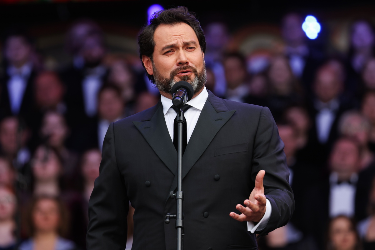 Lirica, Abdrazakov non si esibirà al Filarmonico di Verona: “Complice e persona di fiducia di Putin” Lirica, Abdrazakov non si esibirà al Filarmonico di Verona: “Complice e persona di fiducia di Putin”