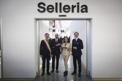 Lamborghini inaugura la nuova selleria:tecnologia e artigianato per le supersportive