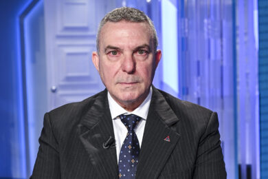 Tensioni nucleari Russia-Usa, il generale non ha dubbi: “Siamo in una nuova guerra fredda”