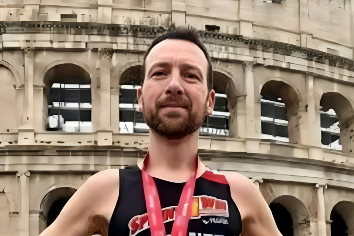 Maratoneti trovati morti nel sonno: mistero sui certificati medici di Alberto Zordan e Anna Zilio. Ecco chi erano