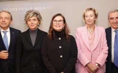 Milano bloccata dall’inchiesta urbanistica, Forza Italia: “Un commissario per sbloccare i cantieri”