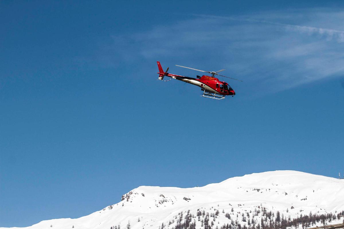 Valanga in Nepal, sospese le ricerche degli alpinisti dispersi. I soccorritori rientrano a Kathmandu Valanga in Nepal, sospese le ricerche degli alpinisti dispersi. I soccorritori rientrano a Kathmandu