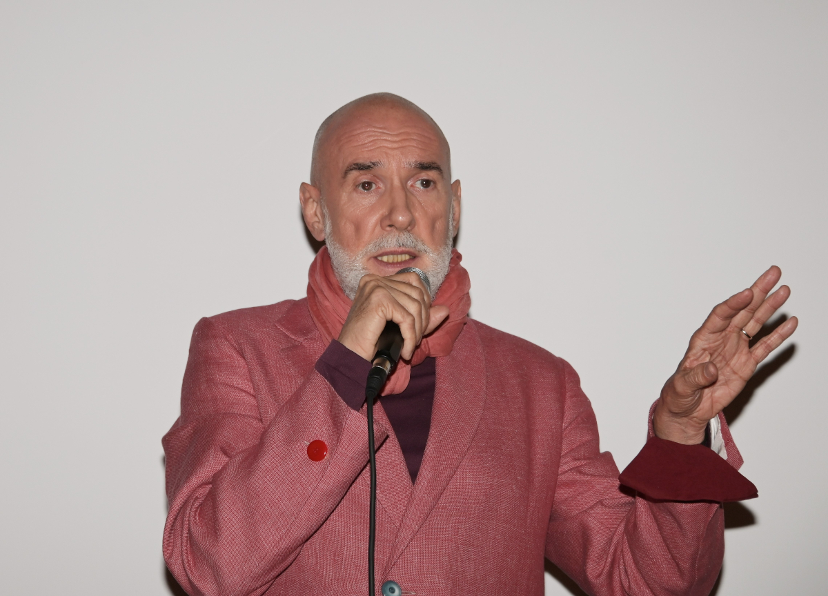 Diego Dalla Palma choc: “Ho già programmato la mia morte, un medico ha pronta la dose letale” Diego Dalla Palma choc: “Ho già programmato la mia morte, un medico ha pronta la dose letale”