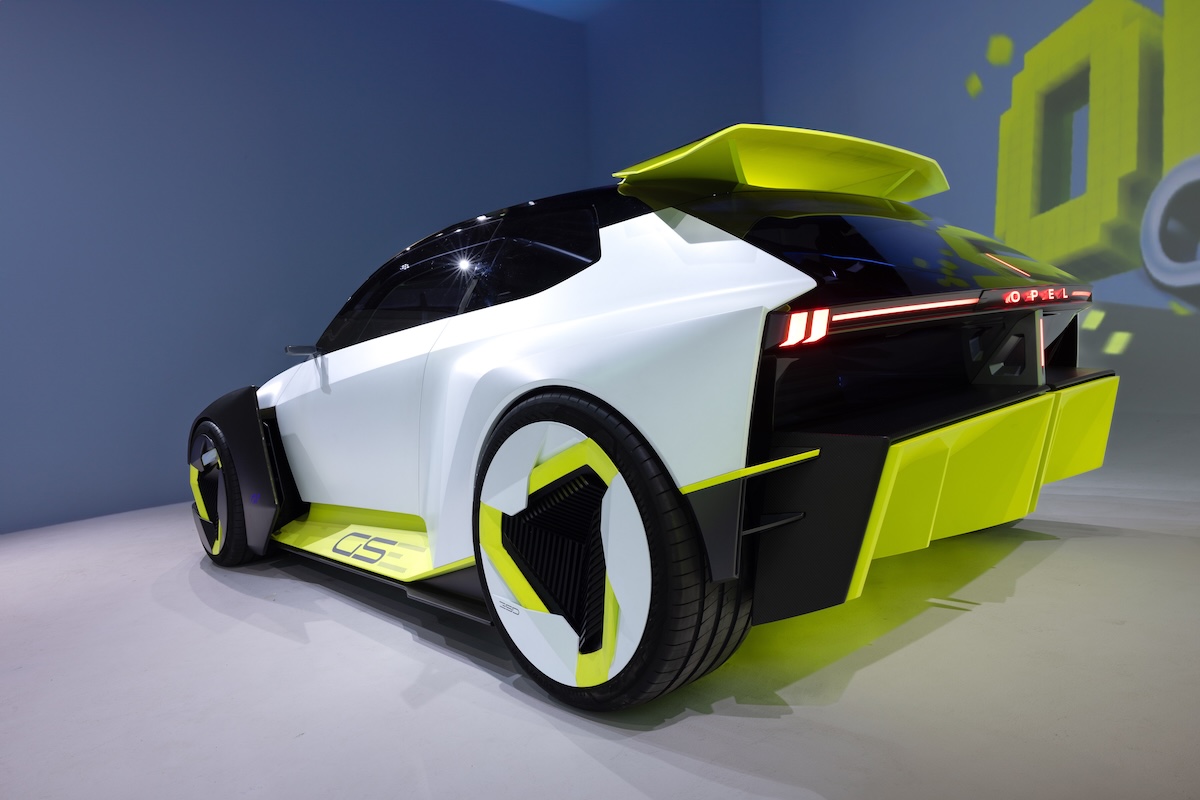 Opel Corsa GSE Vision GT: concept da 800 CV per Gran Turismo 7 Opel Corsa GSE Vision GT: concept da 800 CV per Gran Turismo 7