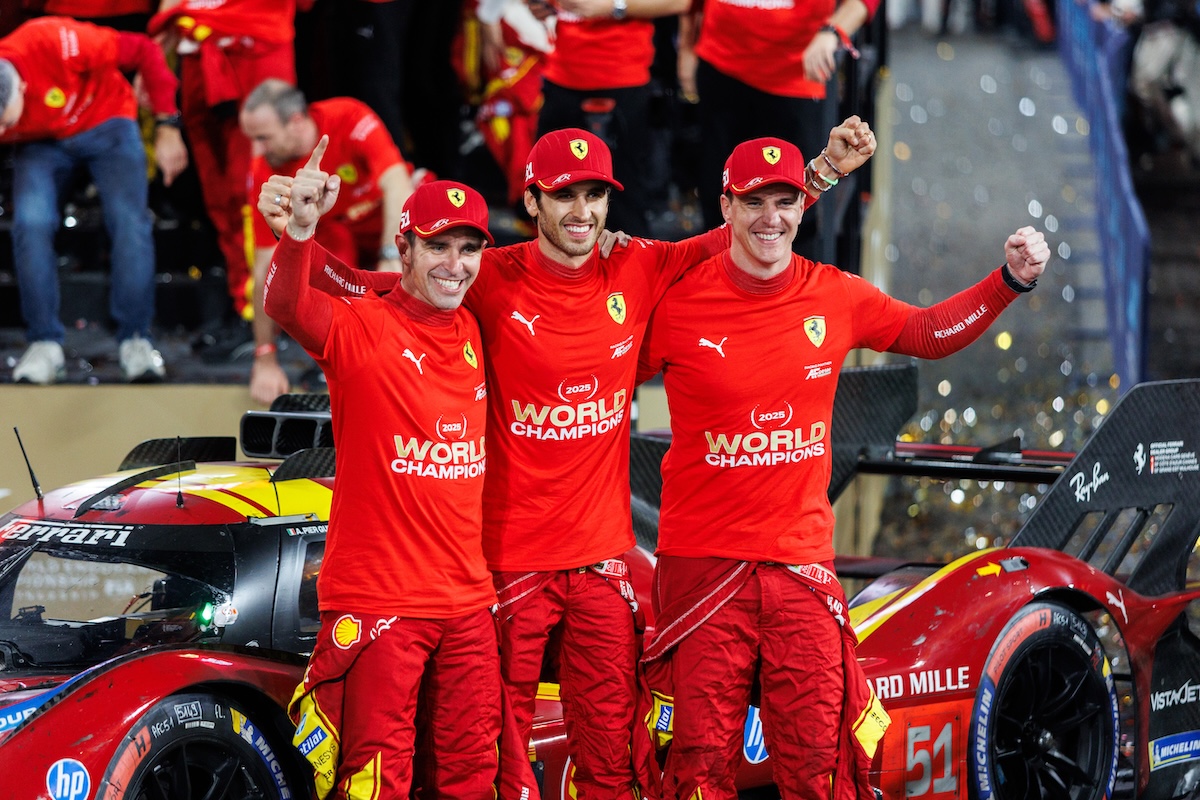 Ferrari campione WEC 2025: Costruttori e Piloti Ferrari campione WEC 2025: Costruttori e Piloti