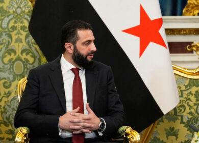 Siria, Al-Sharaa alla Casa Bianca da Trump. Da terrorista ad ago della bilancia in Medio Oriente