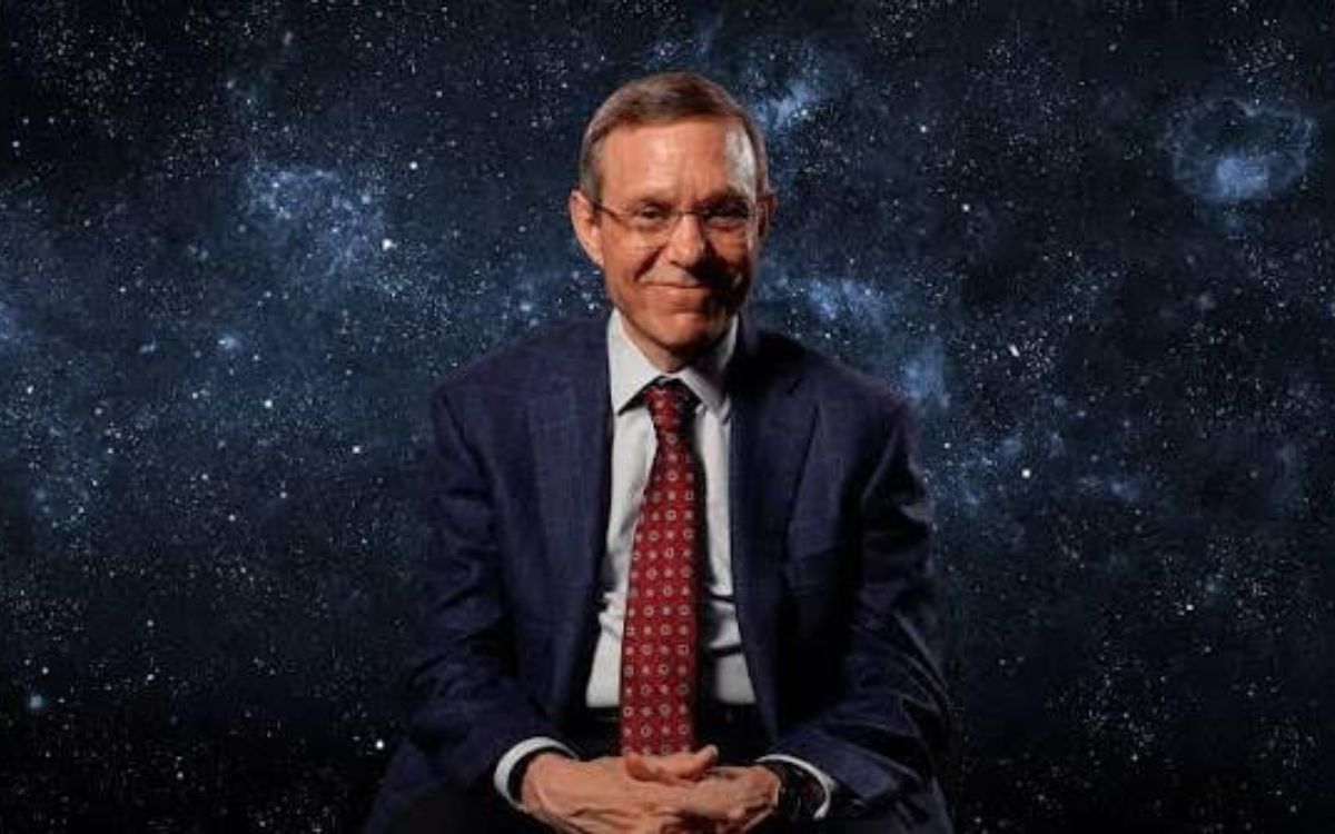 Avi Loeb (Harvard): “Non siamo soli: la cometa 3I/ATLAS potrebbe essere un veicolo alieno. L’umanità cominci a guardare in alto” Avi Loeb (Harvard): “Non siamo soli: la cometa 3I/ATLAS potrebbe essere un veicolo alieno. L’umanità cominci a guardare in alto”
