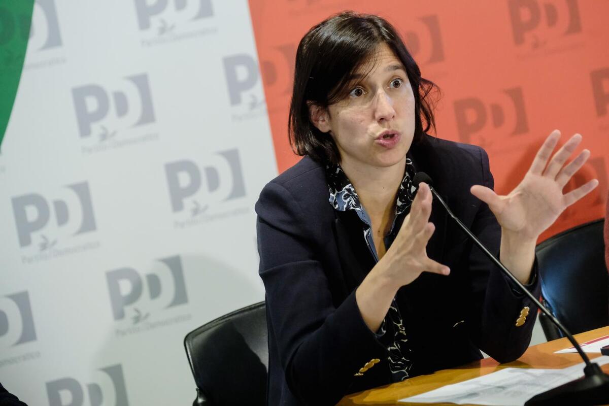 Schlein incalzata da Silvia Salis. Terremoto nel Pd: Prodi, Veltroni, Franceschini (Mattarella) e Bersani con la sindaca di Genova premier Schlein incalzata da Silvia Salis. Terremoto nel Pd: Prodi, Veltroni, Franceschini (Mattarella) e Bersani con la sindaca di Genova premier