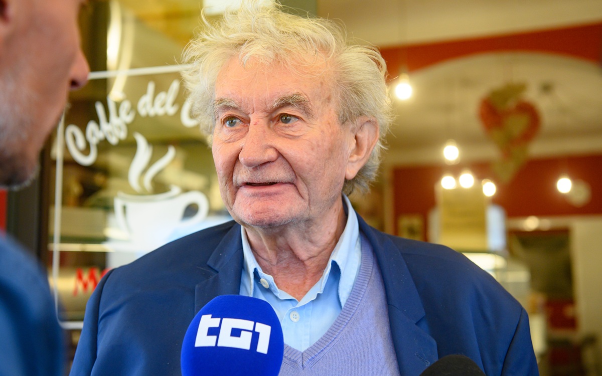 Garlasco, Lovati “scaricato” dal suo legale (che poi fa dietrofront). E domani sarà sentito in Procura Garlasco, Lovati “scaricato” dal suo legale (che poi fa dietrofront). E domani sarà sentito in Procura