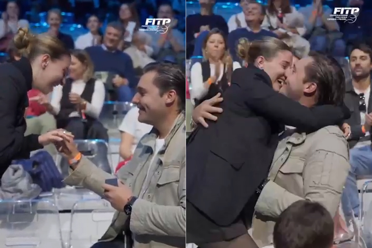 ATP Finals Torino, lui si inginocchia sugli spalti: la risposta di lei commuove tutto il pubblico ATP Finals Torino, lui si inginocchia sugli spalti: la risposta di lei commuove tutto il pubblico