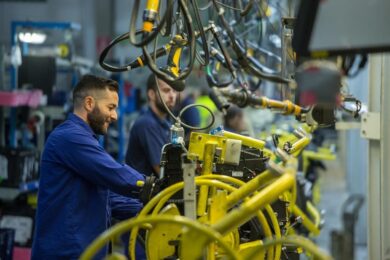 Industria, la produzione torna a correre: a settembre +2,8%. A spingere il rally elettronica, alimentari e farmaci