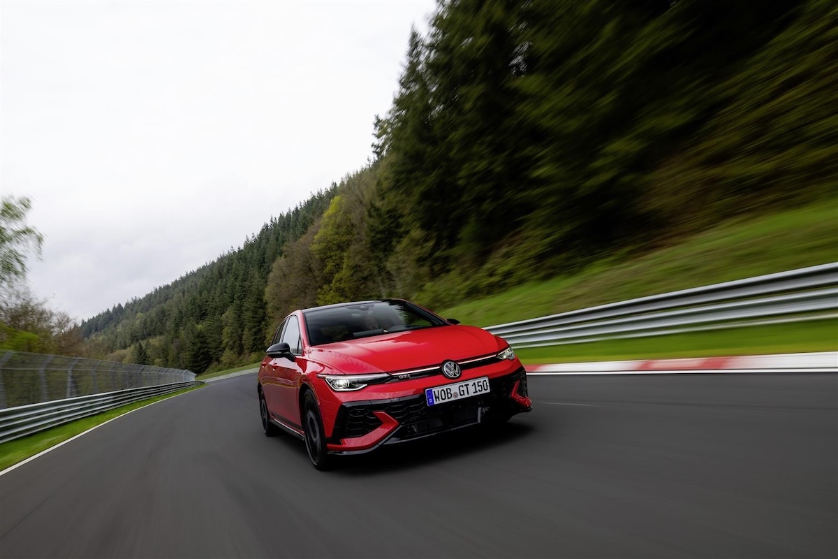 Vokswagen GTI Edition 50 con Performance Pack: prezzo e caratteristiche Vokswagen GTI Edition 50 con Performance Pack: prezzo e caratteristiche