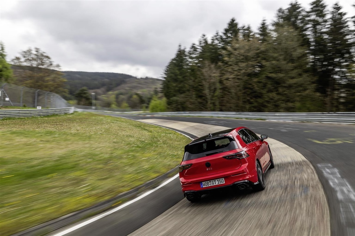 Vokswagen GTI Edition 50 con Performance Pack: prezzo e caratteristiche Vokswagen GTI Edition 50 con Performance Pack: prezzo e caratteristiche