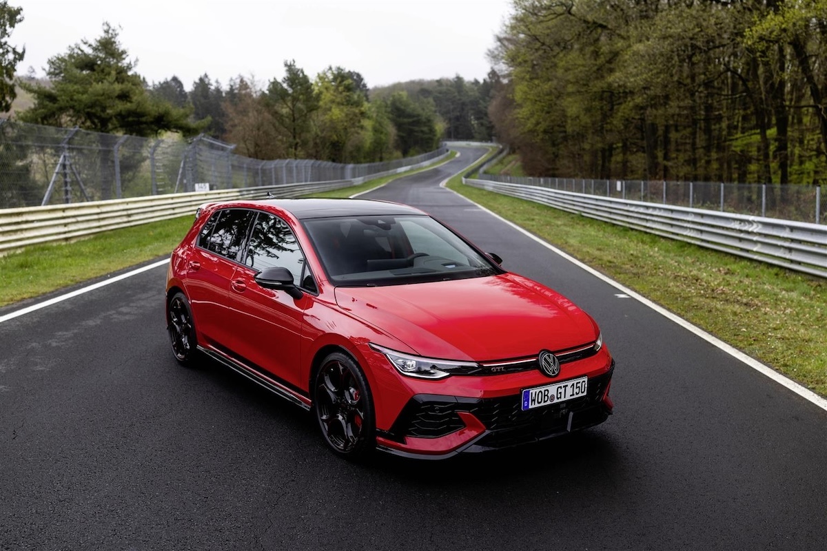 Vokswagen GTI Edition 50 con Performance Pack: prezzo e caratteristiche Vokswagen GTI Edition 50 con Performance Pack: prezzo e caratteristiche