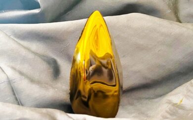 Ludovico Tersigni a Milano: “Luz, viaggio verso la redenzione” illumina Miart Gallery