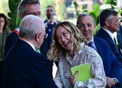Sanità, il Tar dà l’ok all’uscita della Campania dal piano di rientro. Meloni: “Regione può essere locomotiva del Sud”