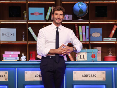 Affari tuoi, Stefano De Martino non va in onda: tutta la verità sullo stop del game show Rai