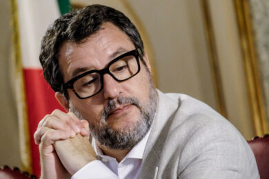 Ponte sullo Stretto, nuova mazzata al governo. Ancora uno stop della Corte dei Conti, la replica di Salvini non si fa attendere