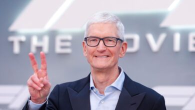 Apple, perché Tim Cook ha lasciato il posto di Ceo proprio adesso? La risposta nei numeri della trimestrale