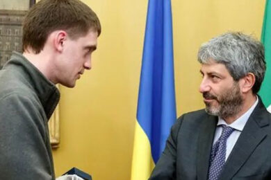 Campania, Marco Rizzo “smaschera” Fico: “Riceve gli emissari di Zelensky che si arricchiscono con i nostri soldi”