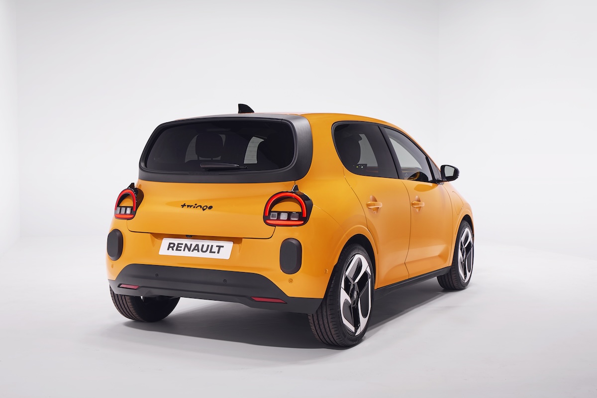 Renault Twingo E-Tech Electric: prezzi e incentivi in Italia Renault Twingo E-Tech Electric: prezzi e incentivi in Italia