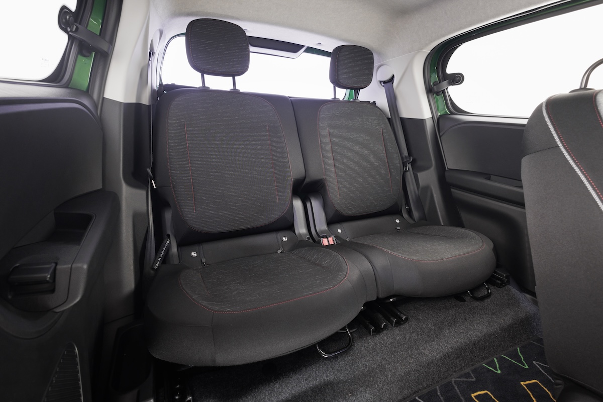 Renault Twingo E-Tech Electric: prezzi e incentivi in Italia Renault Twingo E-Tech Electric: prezzi e incentivi in Italia