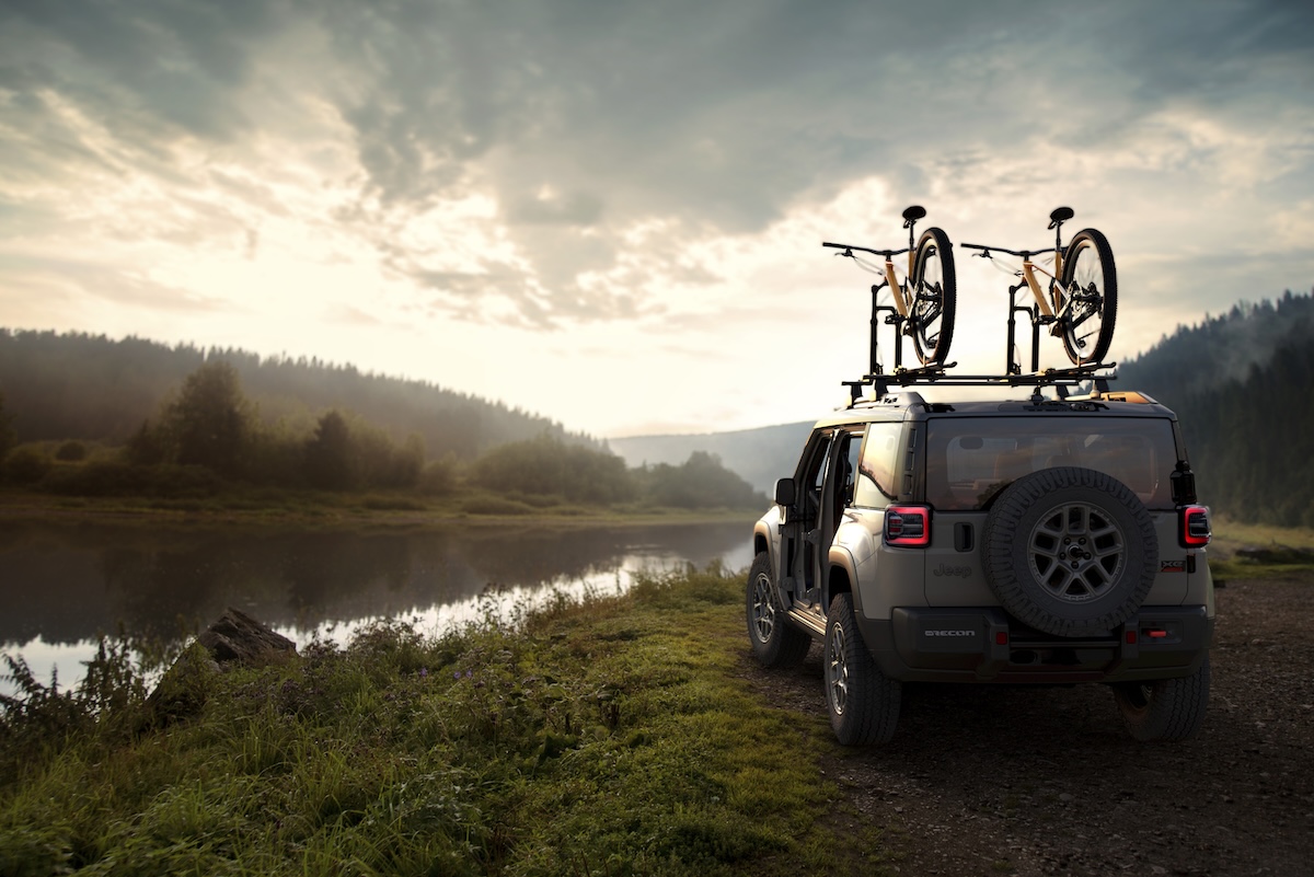Jeep Recon 2026, il SUV a zero emissioni che rivoluziona l’off-road