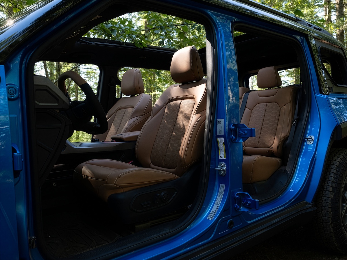 Jeep Recon 2026, il SUV a zero emissioni che rivoluziona l’off-road
