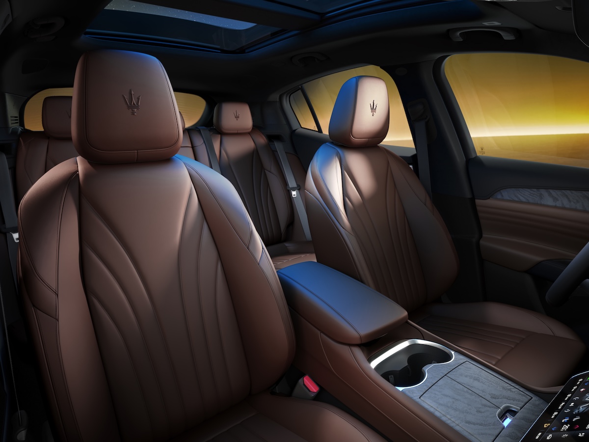 Maserati Grecale Lumina Blu: nuova serie speciale Night Interaction