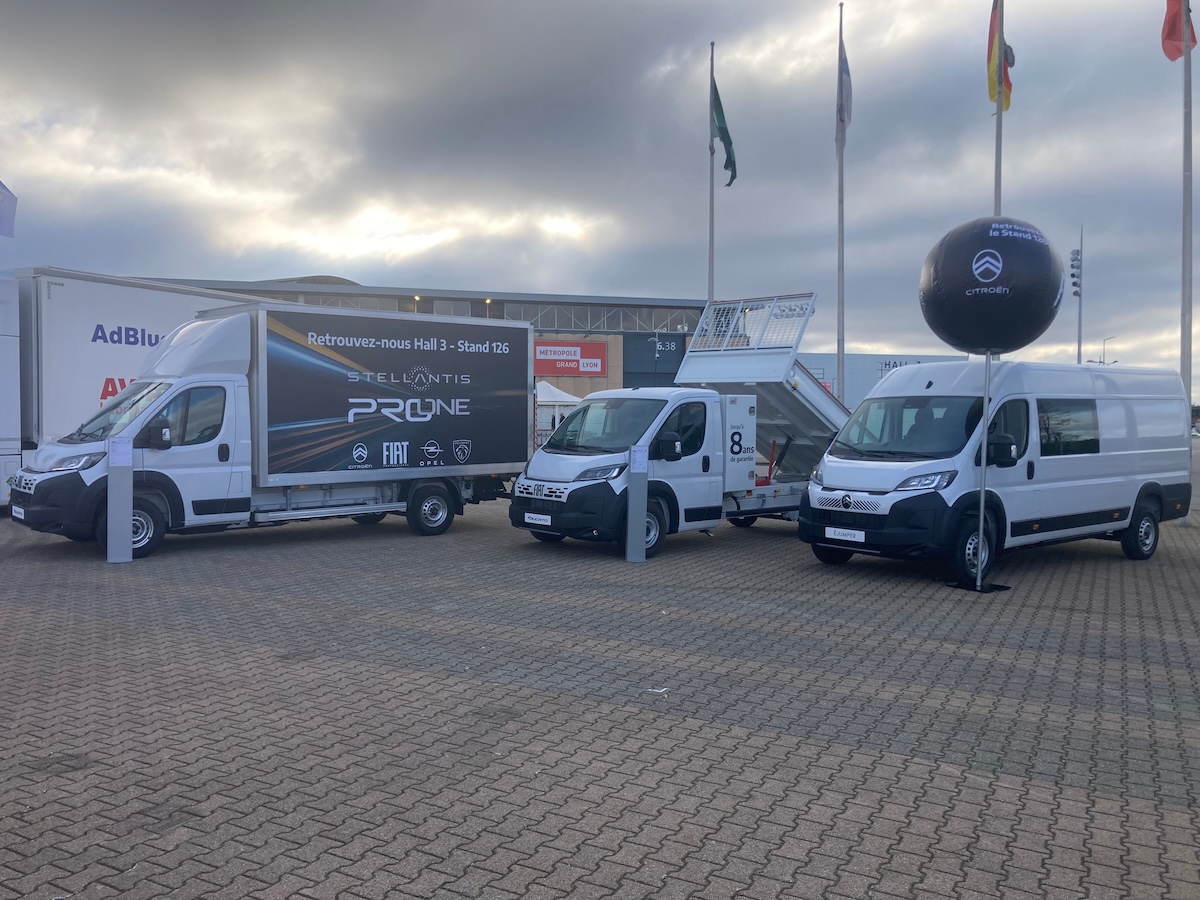 Stellantis Pro One a Solutrans 2025: svela la nuova era dei van elettrici Stellantis Pro One a Solutrans 2025: svela la nuova era dei van elettrici