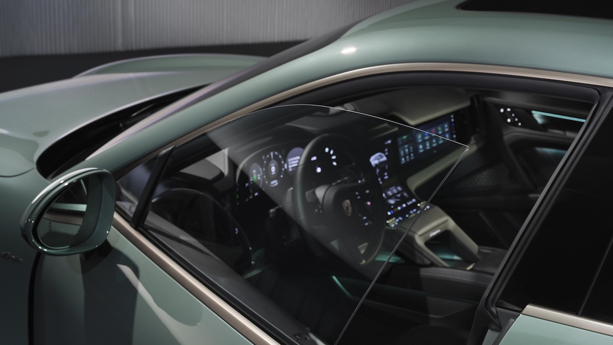 Porsche Cayenne Electric: 1.156 CV e 642 km con prestazioni da supercar Porsche Cayenne Electric: 1.156 CV e 642 km con prestazioni da supercar