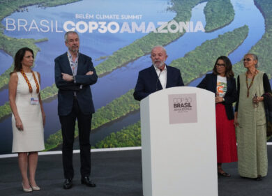 Cop 30, il flop è ancora peggio del previsto. “Nessuna certezza sulla transizione dai combustibili fossili”