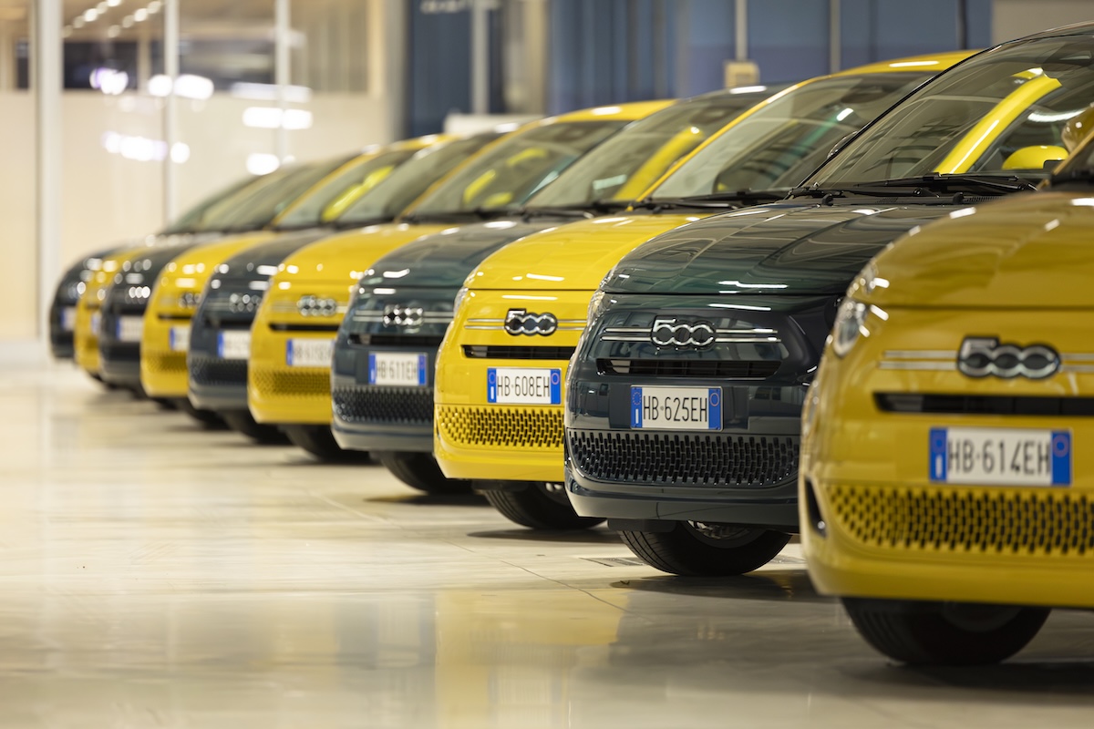 Nuova Fiat 500 Hybrid: Torino in festa per il ritorno dell’icona