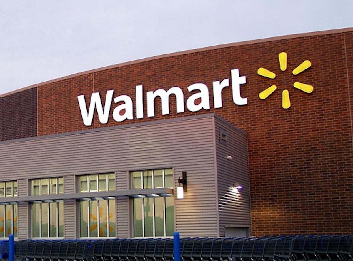 Walmart si sente sempre più Amazon. Addio Nyse, trasferta verso il Nasdaq: parte il più grande “viaggio” di Borsa della storia Walmart si sente sempre più Amazon. Addio Nyse, trasferta verso il Nasdaq: parte il più grande “viaggio” di Borsa della storia