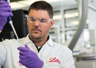 Eli Lilly fa felice chi ha investito, è la prima Big Pharma a toccare i 1.000 miliardi in Borsa. Il mega business degli anti-obesità