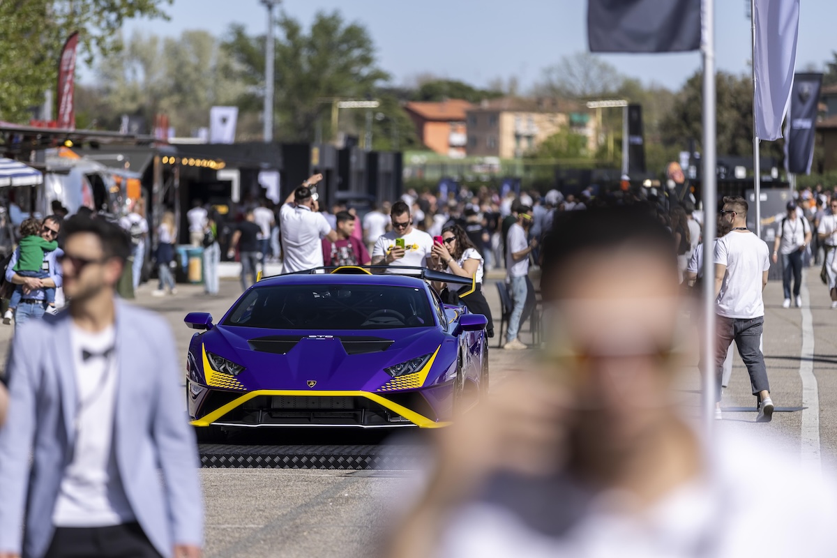 Lamborghini Arena 2026: la passione del Toro torna a ruggire a Imola Lamborghini Arena 2026: la passione del Toro torna a ruggire a Imola