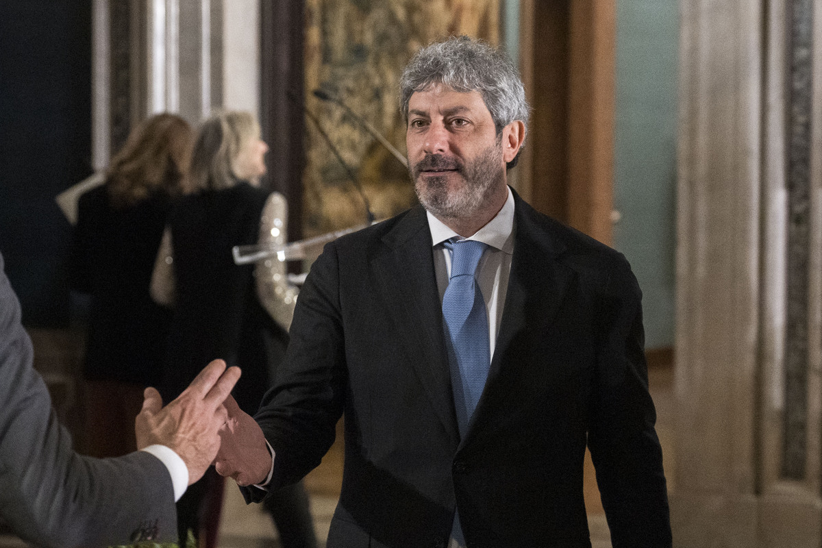 Campania al voto, il duello Cirielli–Fico ridisegna la sfida per la guida della Regione. I ritratti dei candidati Campania al voto, il duello Cirielli–Fico ridisegna la sfida per la guida della Regione. I ritratti dei candidati