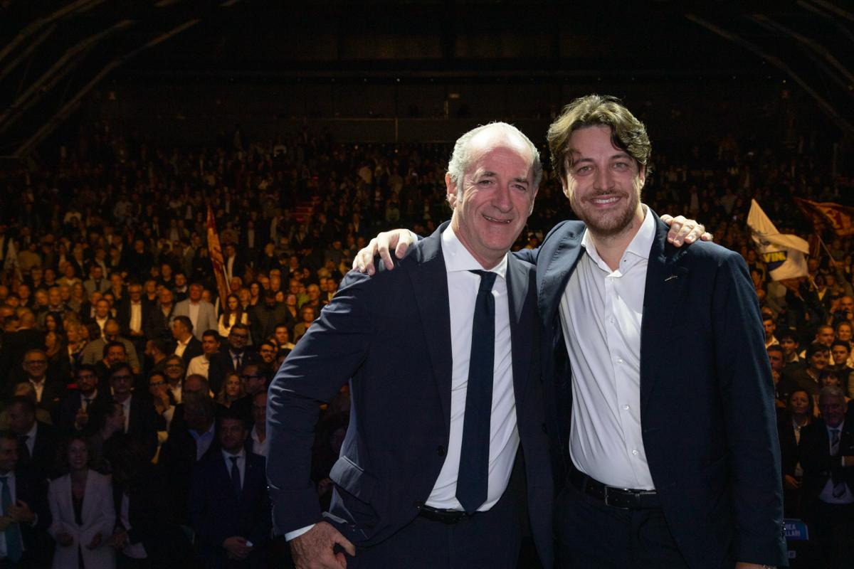 Elezioni Veneto, la Lega punta a superare FdI e tornare primo partito grazie a Zaia. E il Doge? Andrà a Roma per seguire il federalismo Elezioni Veneto, la Lega punta a superare FdI e tornare primo partito grazie a Zaia. E il Doge? Andrà a Roma per seguire il federalismo
