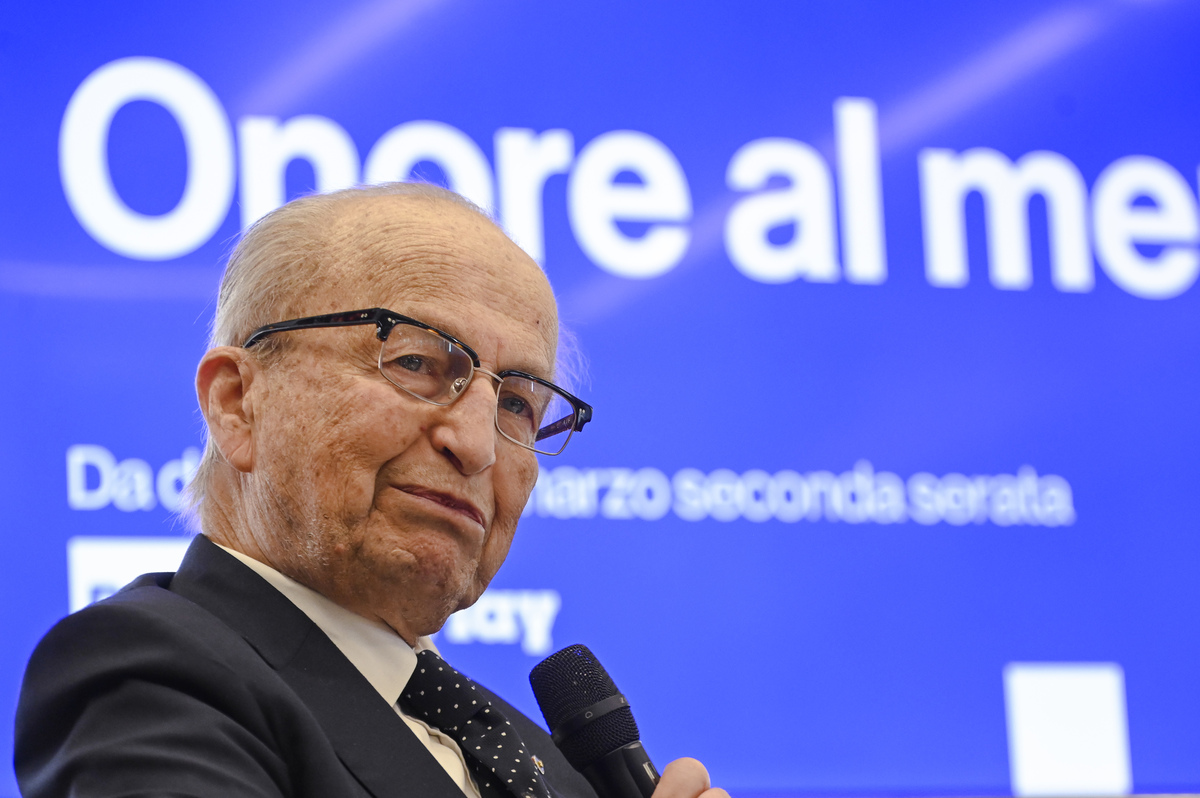 Chi era Maurizio Sella, da sportellista nella banca di famiglia agli investimenti visionari nel fintech: il ritratto di un uomo che cambiò la finanza italiana Chi era Maurizio Sella, da sportellista nella banca di famiglia agli investimenti visionari nel fintech: il ritratto di un uomo che cambiò la finanza italiana