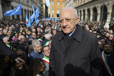 Zaia, De Luca, Emiliano: l’ultimo giorno da governatori tra sveglia all’alba, palestra e orecchiette