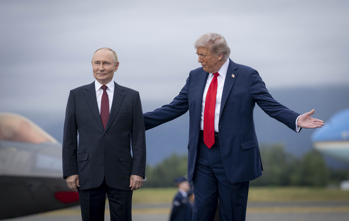 Guerra Ucraina, dall’esercito ridotto fino ai territori contesi: ecco il piano di Trump per Kiev punto per punto Guerra Ucraina, dall’esercito ridotto fino ai territori contesi: ecco il piano di Trump per Kiev punto per punto