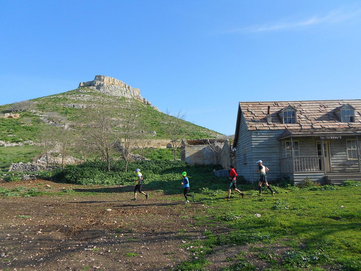 Correre in Puglia, oltre 300 atleti per MurGeoPark Trail Experience