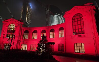 Violenza contro la donne, Fondazione Fiera Milano si illumina di rosa