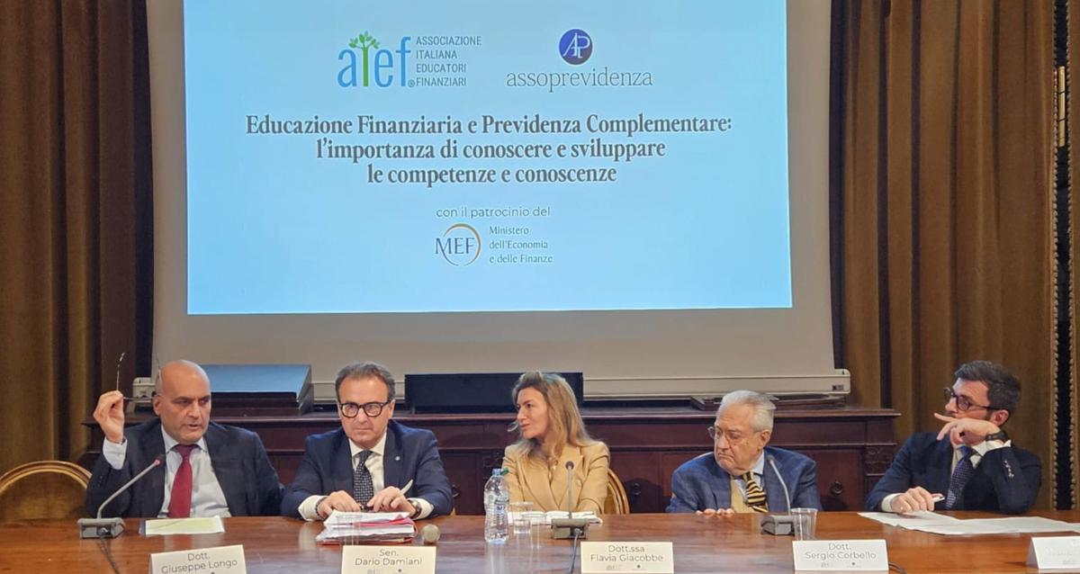 Educazione finanziaria, Giuseppe Longo, DG Fondo Pensione Nazionale per il Personale BCC/CRA: “Essenziale dotarsi di strumenti per decidere il proprio futuro” Educazione finanziaria, Giuseppe Longo, DG Fondo Pensione Nazionale per il Personale BCC/CRA: “Essenziale dotarsi di strumenti per decidere il proprio futuro”