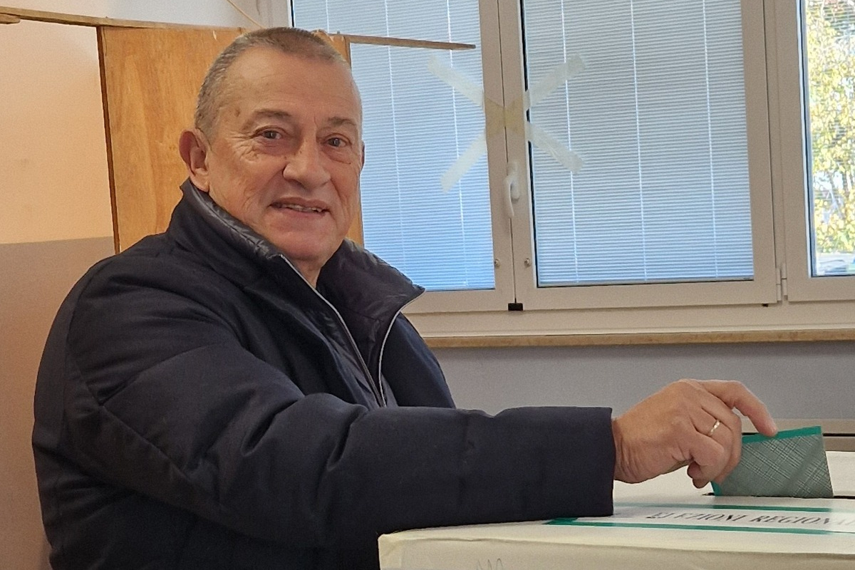 Szumski oltre il 5%, il boom del medico idolo dei no vax in Veneto: “Una risposta all’astensionismo” Szumski oltre il 5%, il boom del medico idolo dei no vax in Veneto: “Una risposta all’astensionismo”