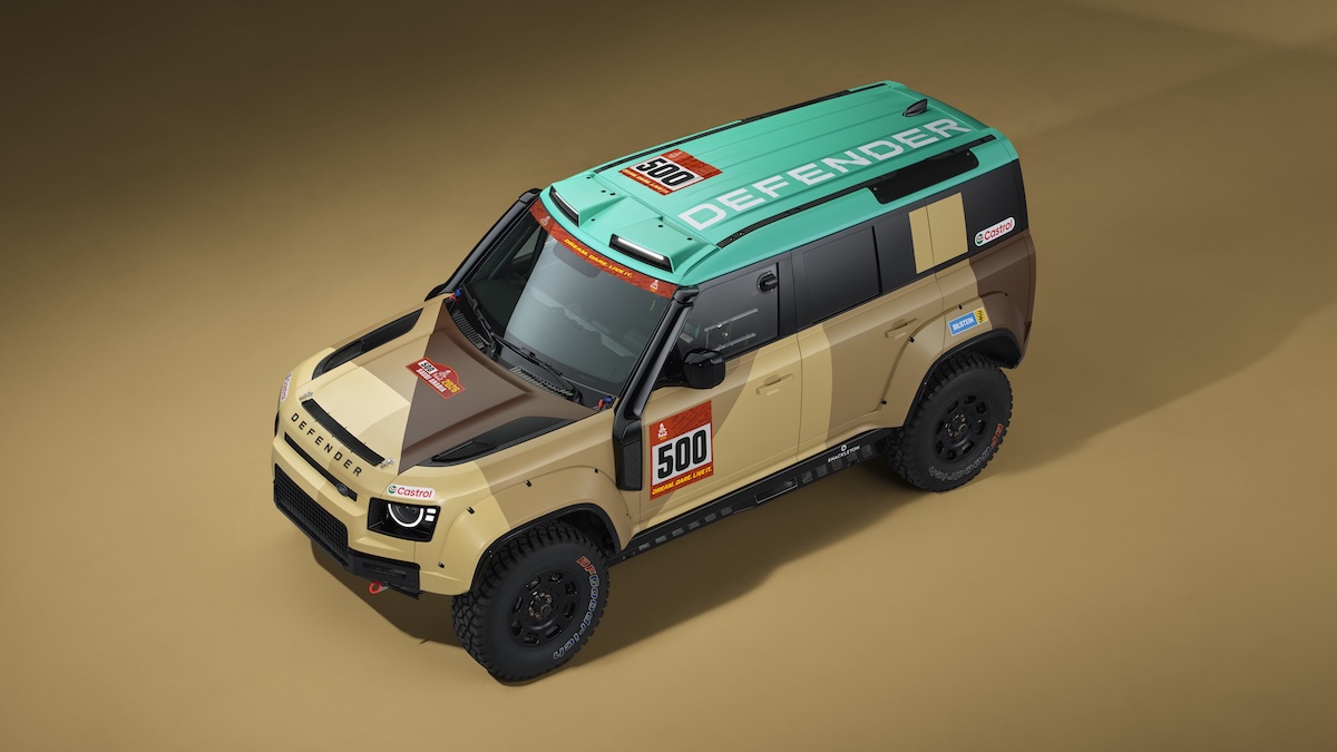 Dakar 2026: Defender torna nel deserto con la D7X-R e Peterhansel Dakar 2026: Defender torna nel deserto con la D7X-R e Peterhansel