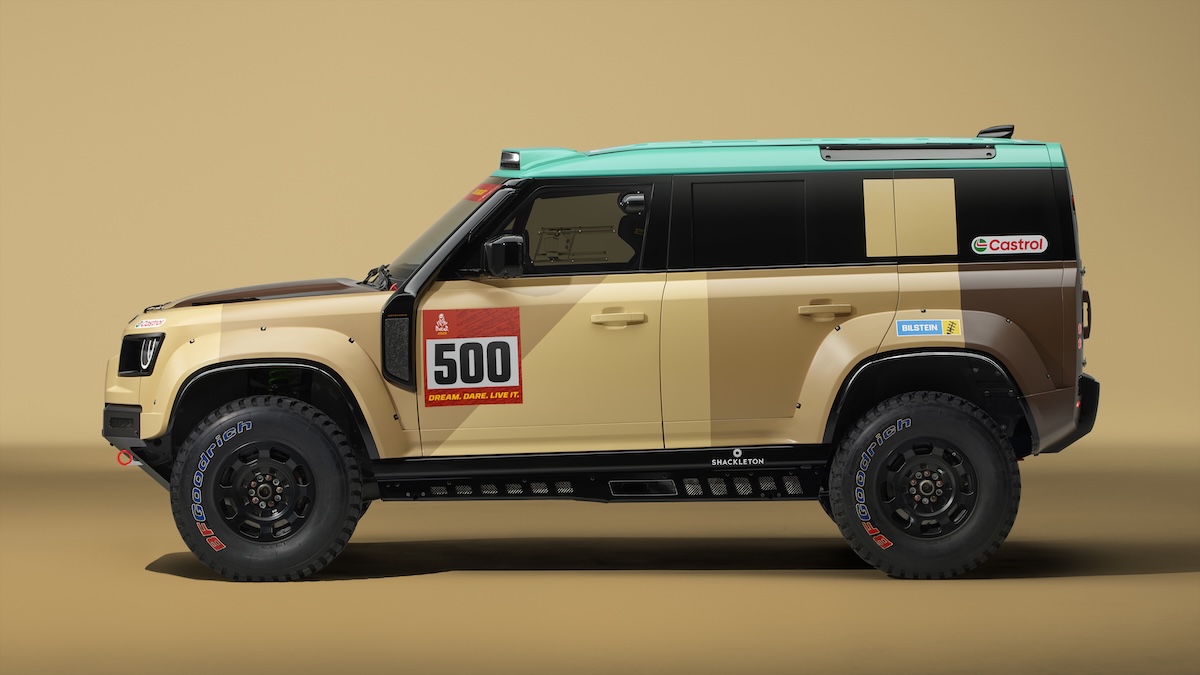 Dakar 2026: Defender torna nel deserto con la D7X-R e Peterhansel Dakar 2026: Defender torna nel deserto con la D7X-R e Peterhansel